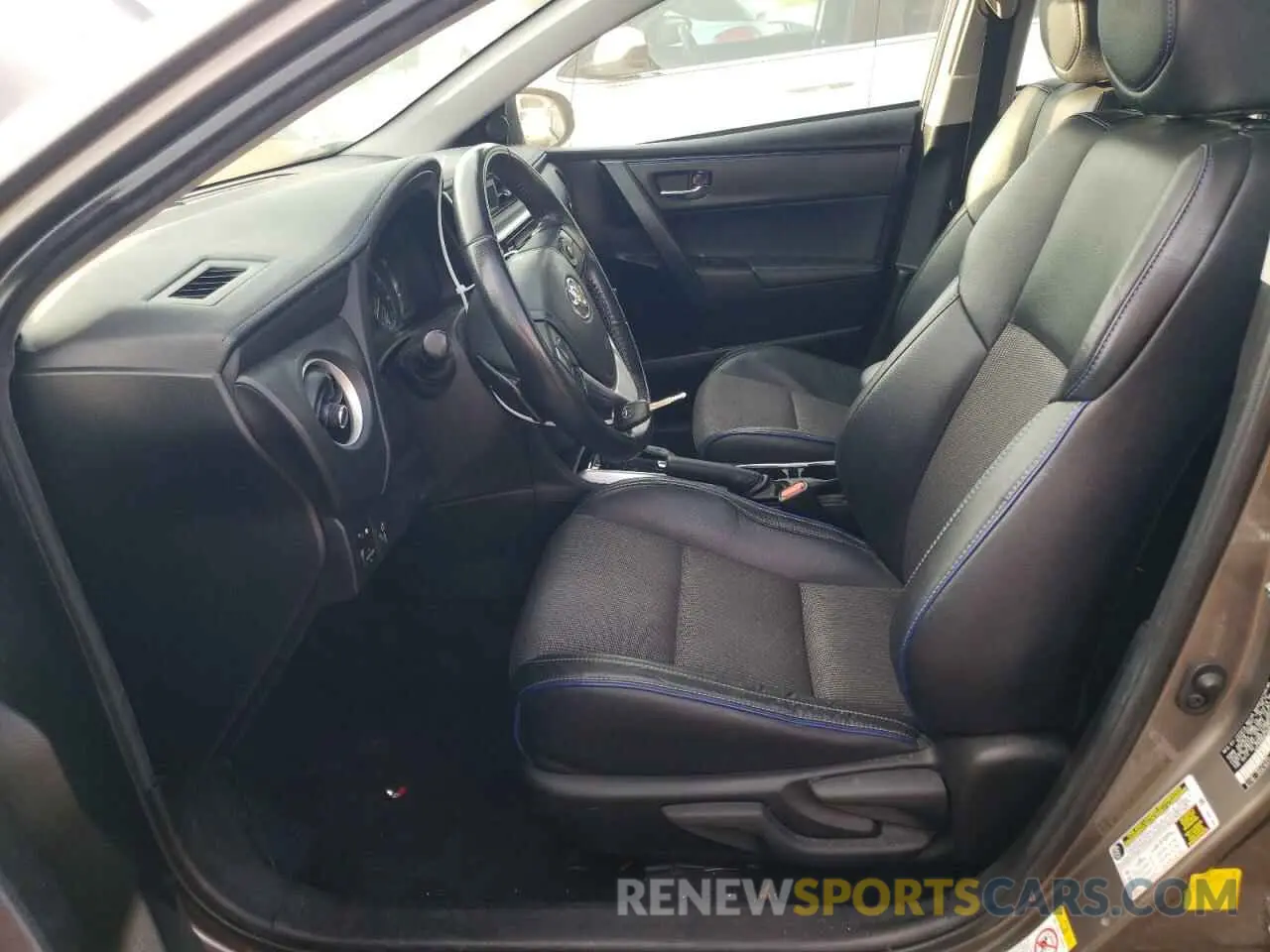 7 Photograph of a damaged car 5YFBURHEXKP903217 TOYOTA COROLLA 2019
