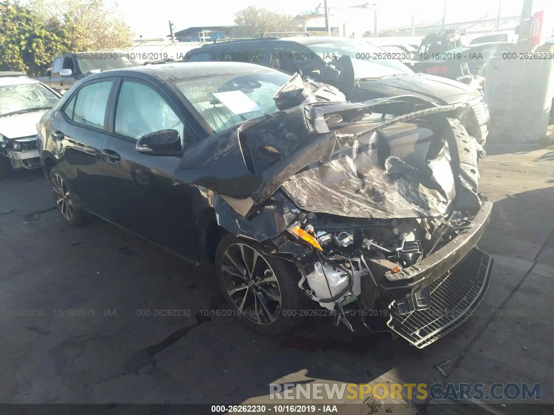 1 Photograph of a damaged car 5YFBURHEXKP904366 TOYOTA COROLLA 2019