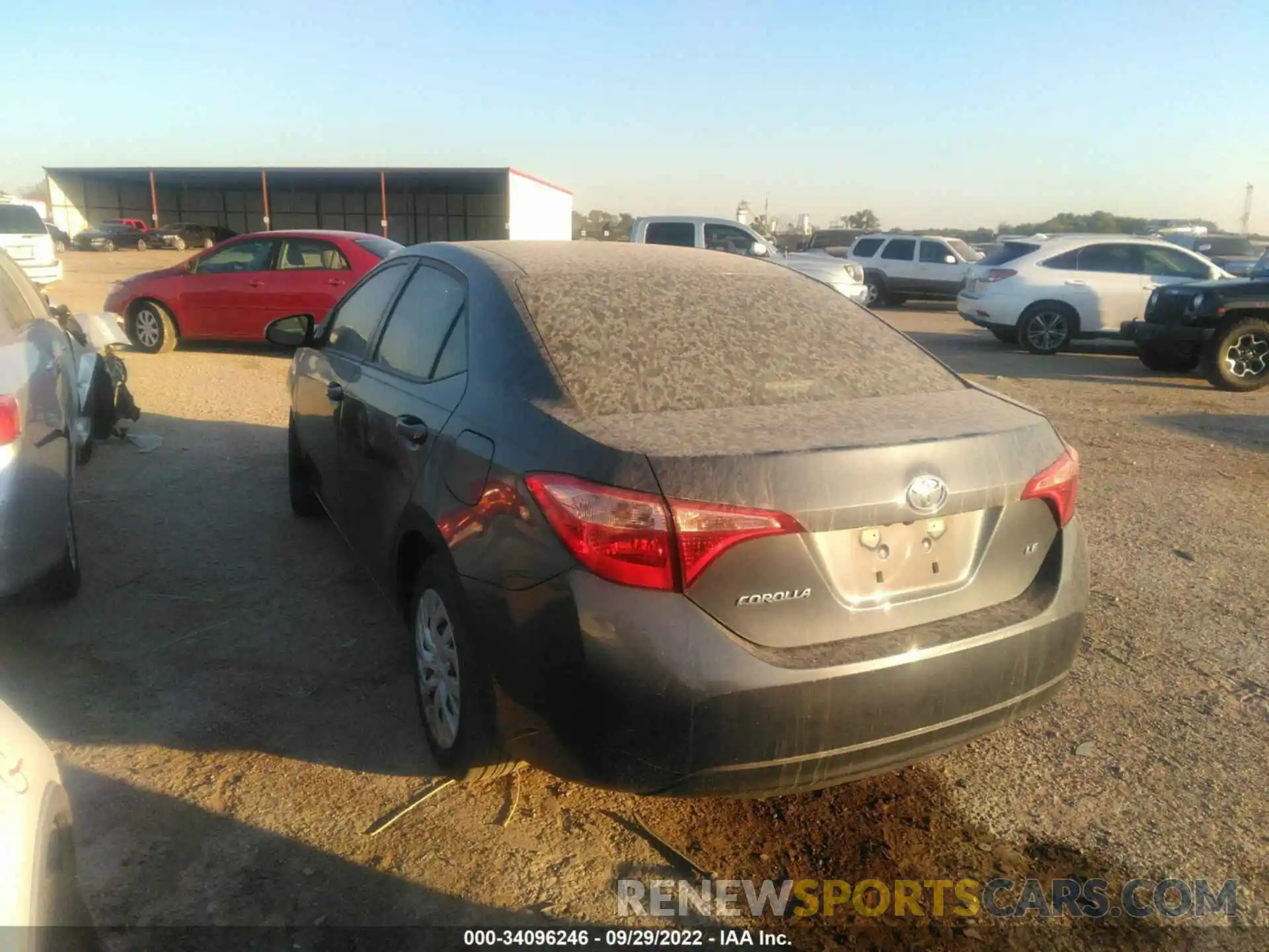 1 Photograph of a damaged car 5YFBURHEXKP907364 TOYOTA COROLLA 2019