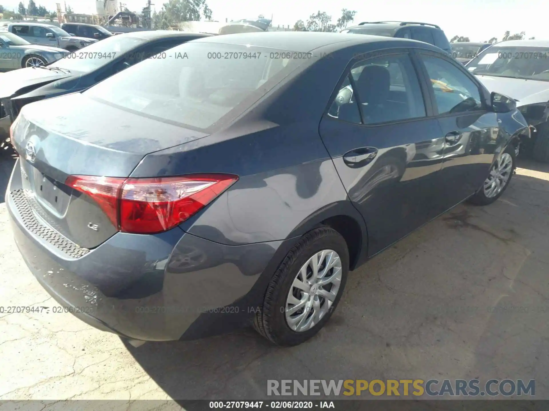 4 Photograph of a damaged car 5YFBURHEXKP907932 TOYOTA COROLLA 2019