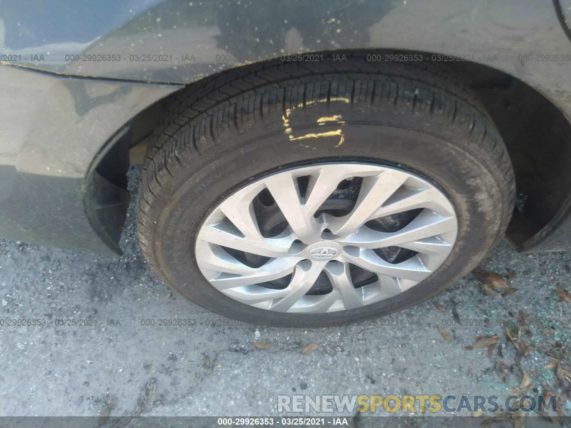 14 Photograph of a damaged car 5YFBURHEXKP909213 TOYOTA COROLLA 2019