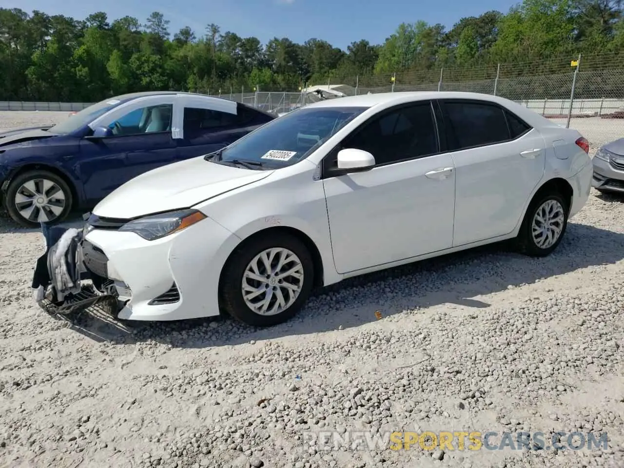 1 Photograph of a damaged car 5YFBURHEXKP909700 TOYOTA COROLLA 2019
