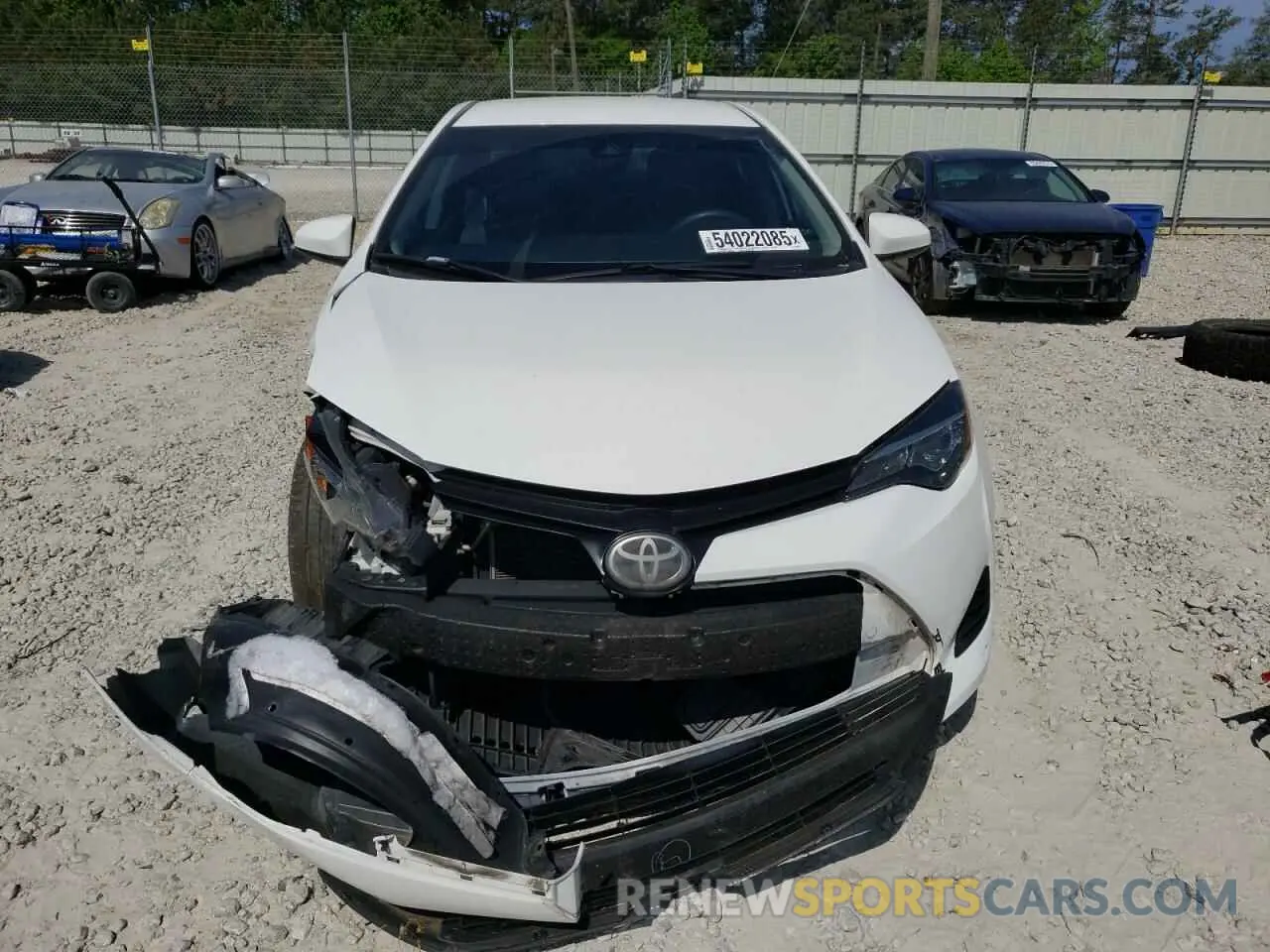 5 Photograph of a damaged car 5YFBURHEXKP909700 TOYOTA COROLLA 2019
