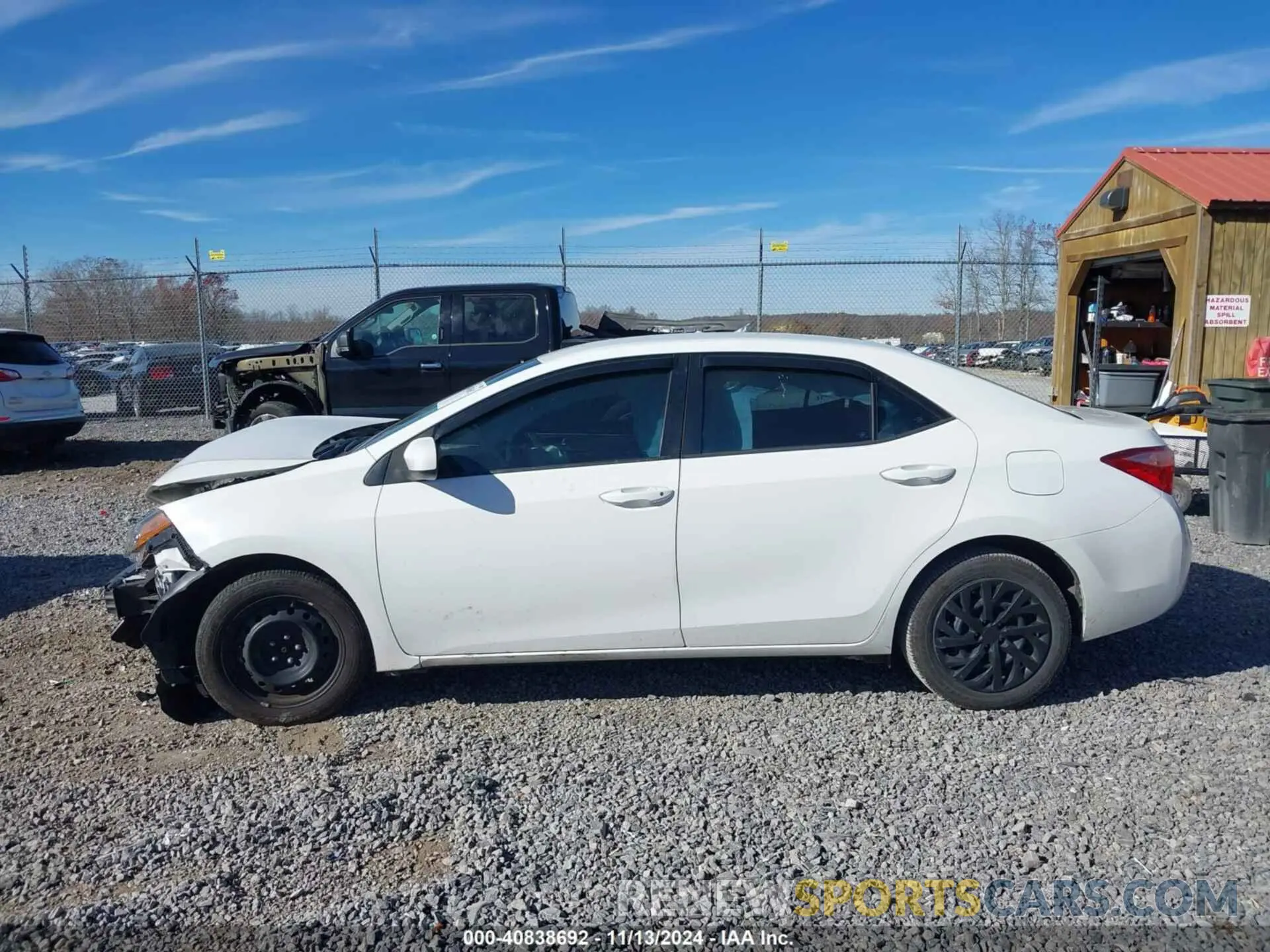 15 Photograph of a damaged car 5YFBURHEXKP912547 TOYOTA COROLLA 2019