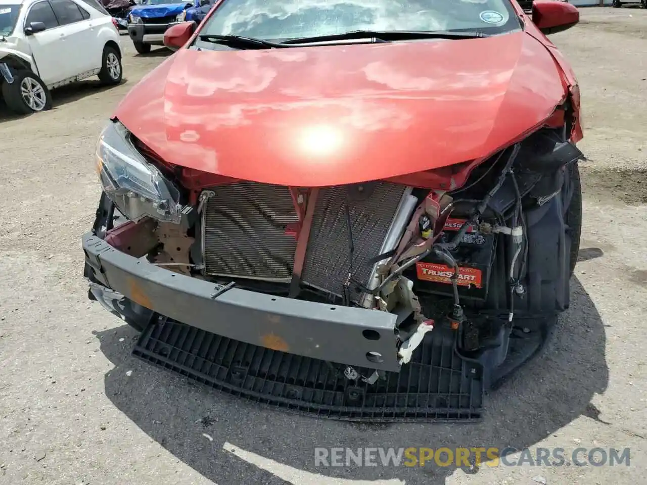 9 Photograph of a damaged car 5YFBURHEXKP913486 TOYOTA COROLLA 2019