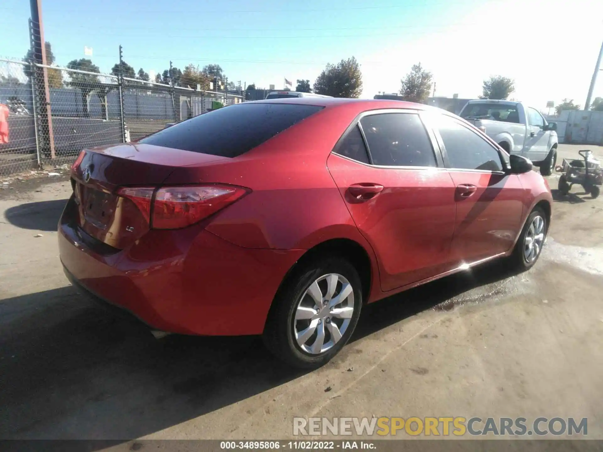 4 Photograph of a damaged car 5YFBURHEXKP914184 TOYOTA COROLLA 2019