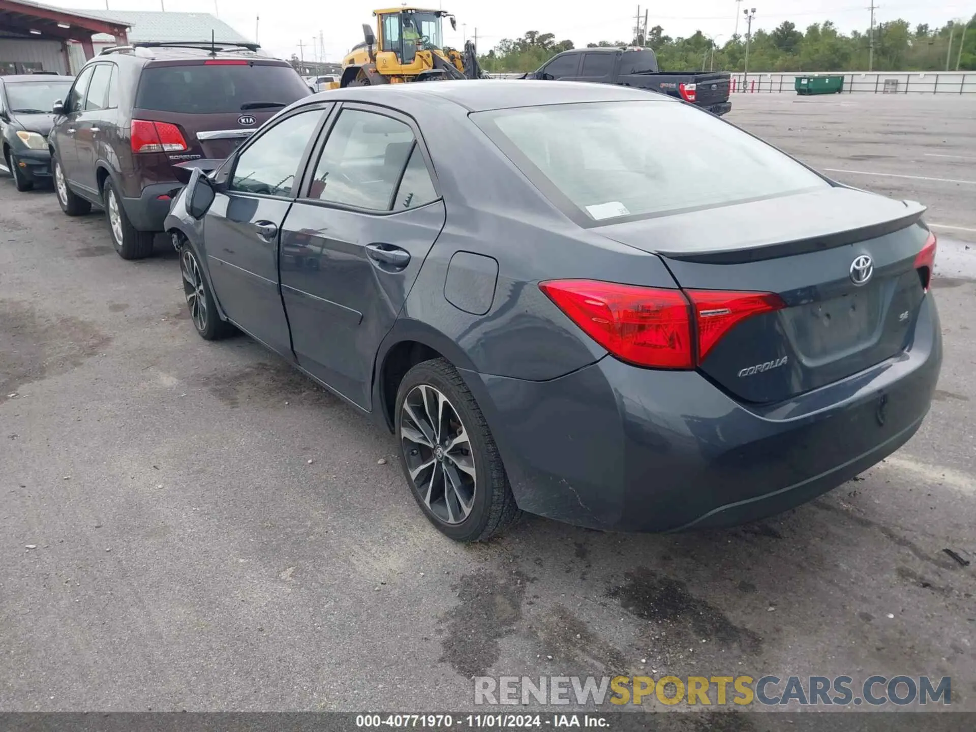 3 Photograph of a damaged car 5YFBURHEXKP915920 TOYOTA COROLLA 2019