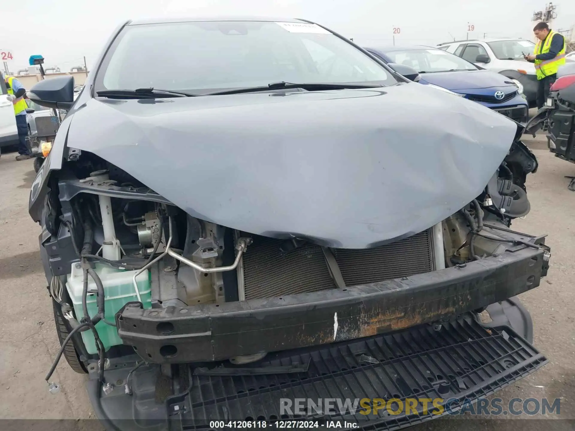 13 Photograph of a damaged car 5YFBURHEXKP918106 TOYOTA COROLLA 2019