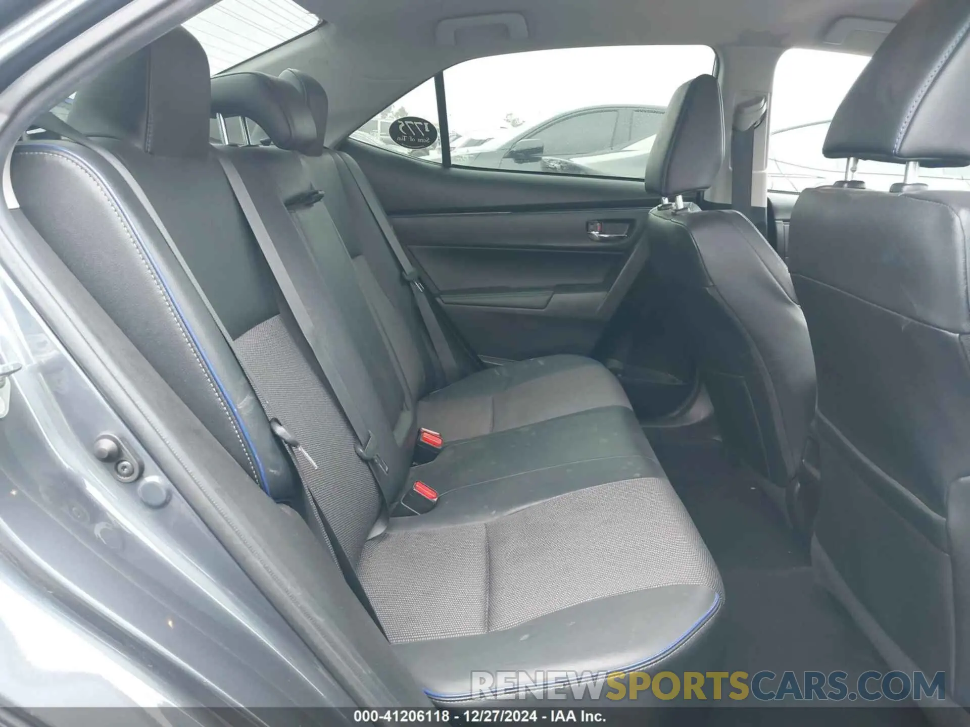 8 Photograph of a damaged car 5YFBURHEXKP918106 TOYOTA COROLLA 2019