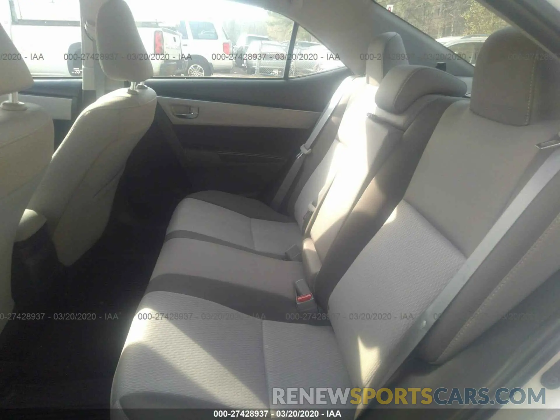 8 Photograph of a damaged car 5YFBURHEXKP920910 TOYOTA COROLLA 2019