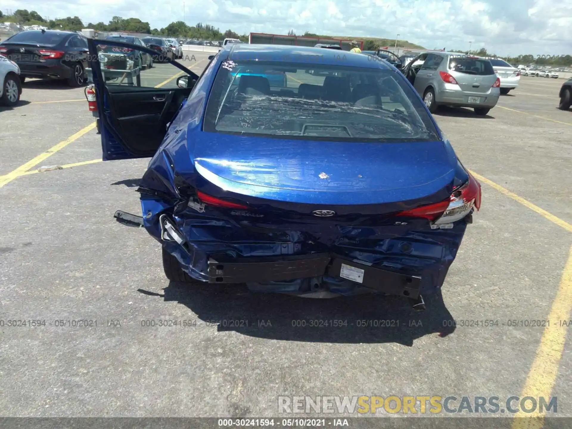 6 Photograph of a damaged car 5YFBURHEXKP921751 TOYOTA COROLLA 2019