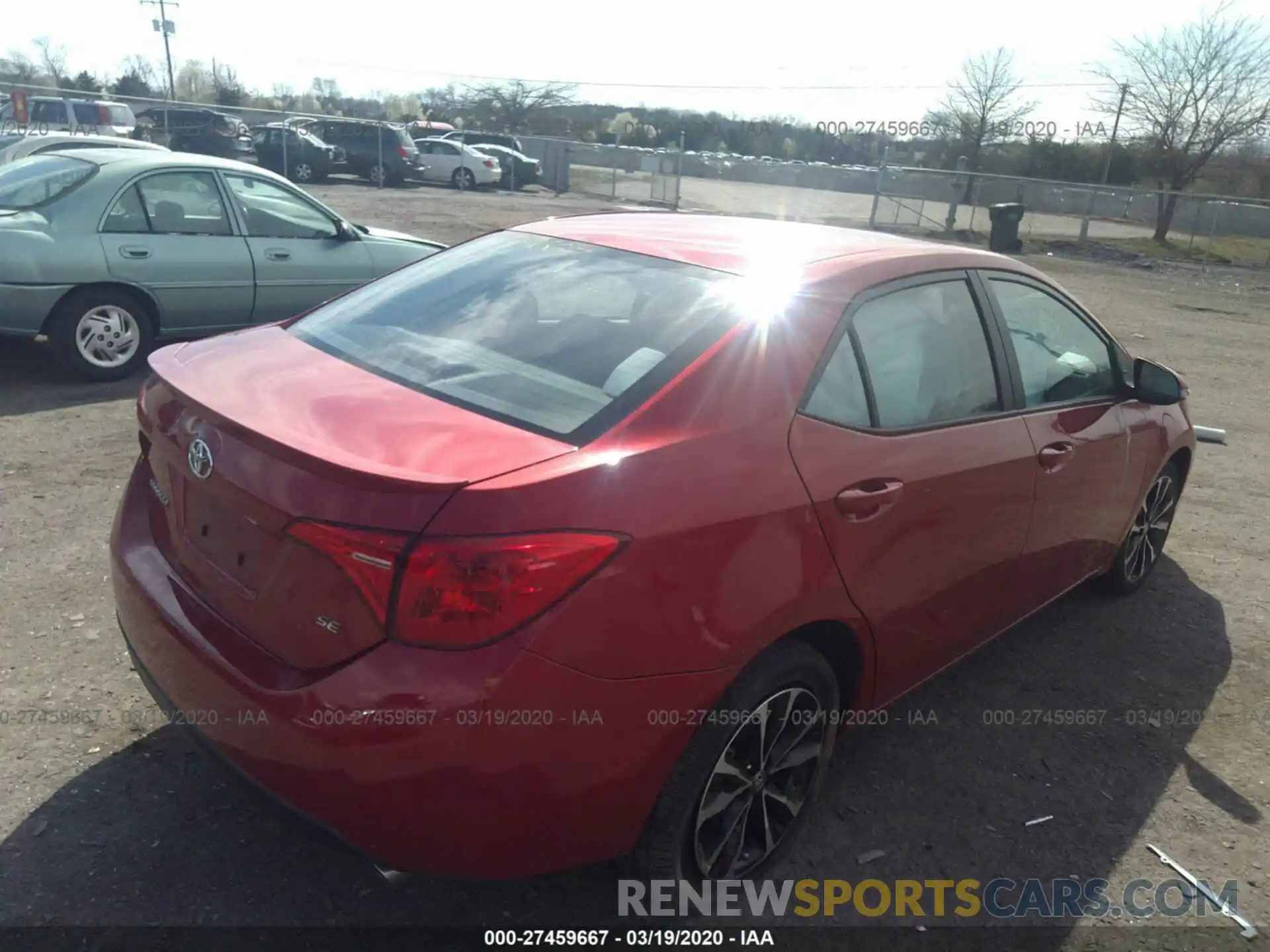 4 Photograph of a damaged car 5YFBURHEXKP922494 TOYOTA COROLLA 2019