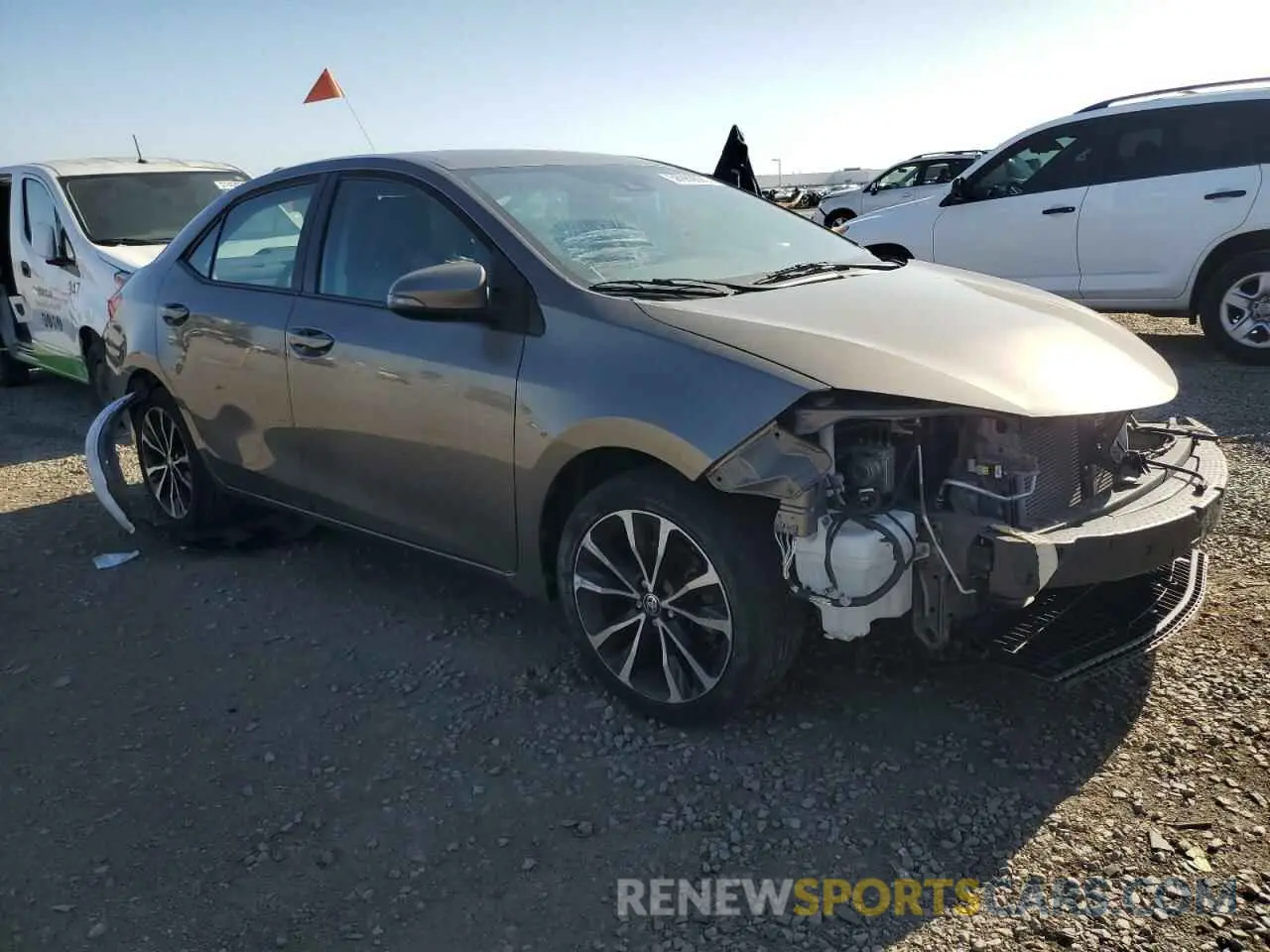 4 Photograph of a damaged car 5YFBURHEXKP922866 TOYOTA COROLLA 2019