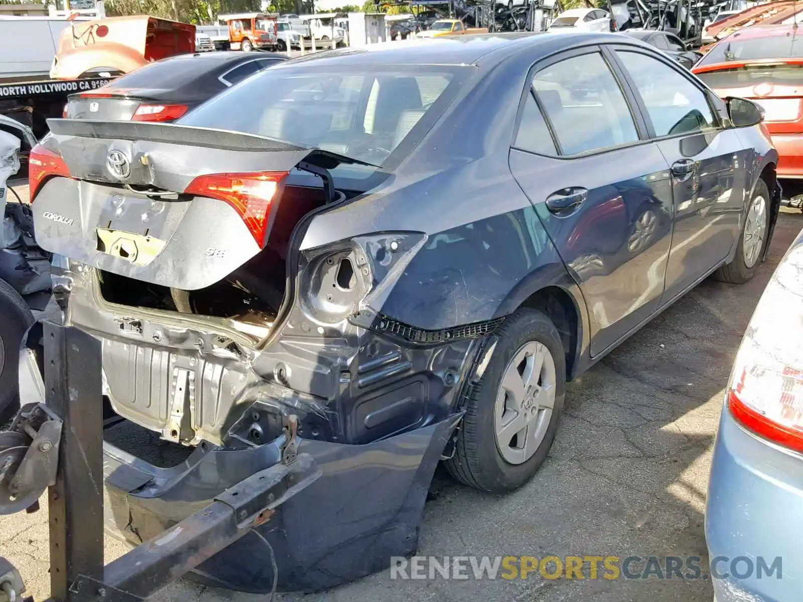 4 Photograph of a damaged car 5YFBURHEXKP924262 TOYOTA COROLLA 2019