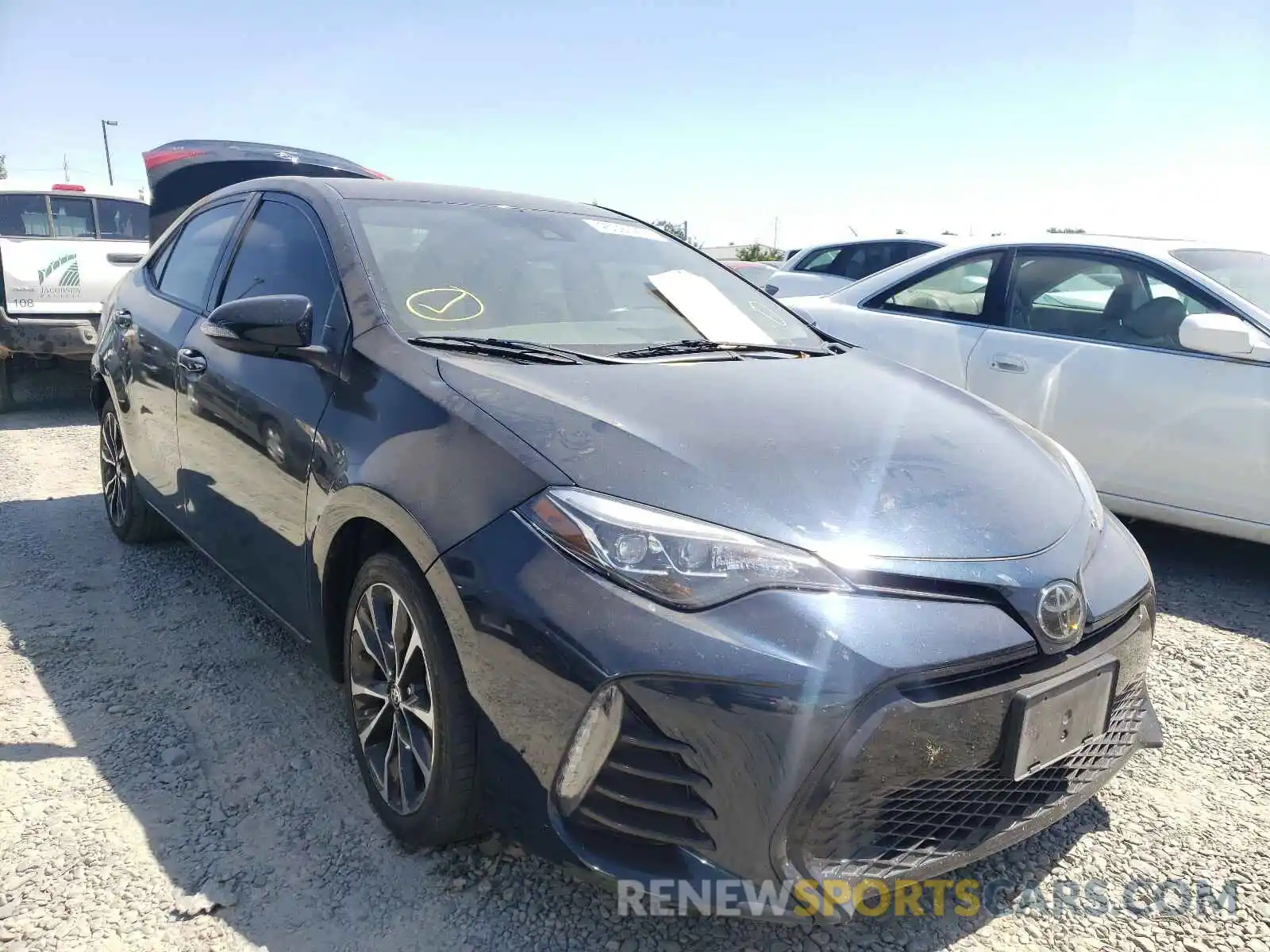 1 Photograph of a damaged car 5YFBURHEXKP924276 TOYOTA COROLLA 2019