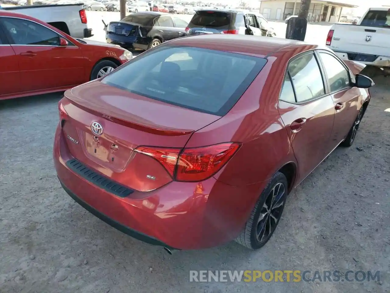 4 Photograph of a damaged car 5YFBURHEXKP925671 TOYOTA COROLLA 2019