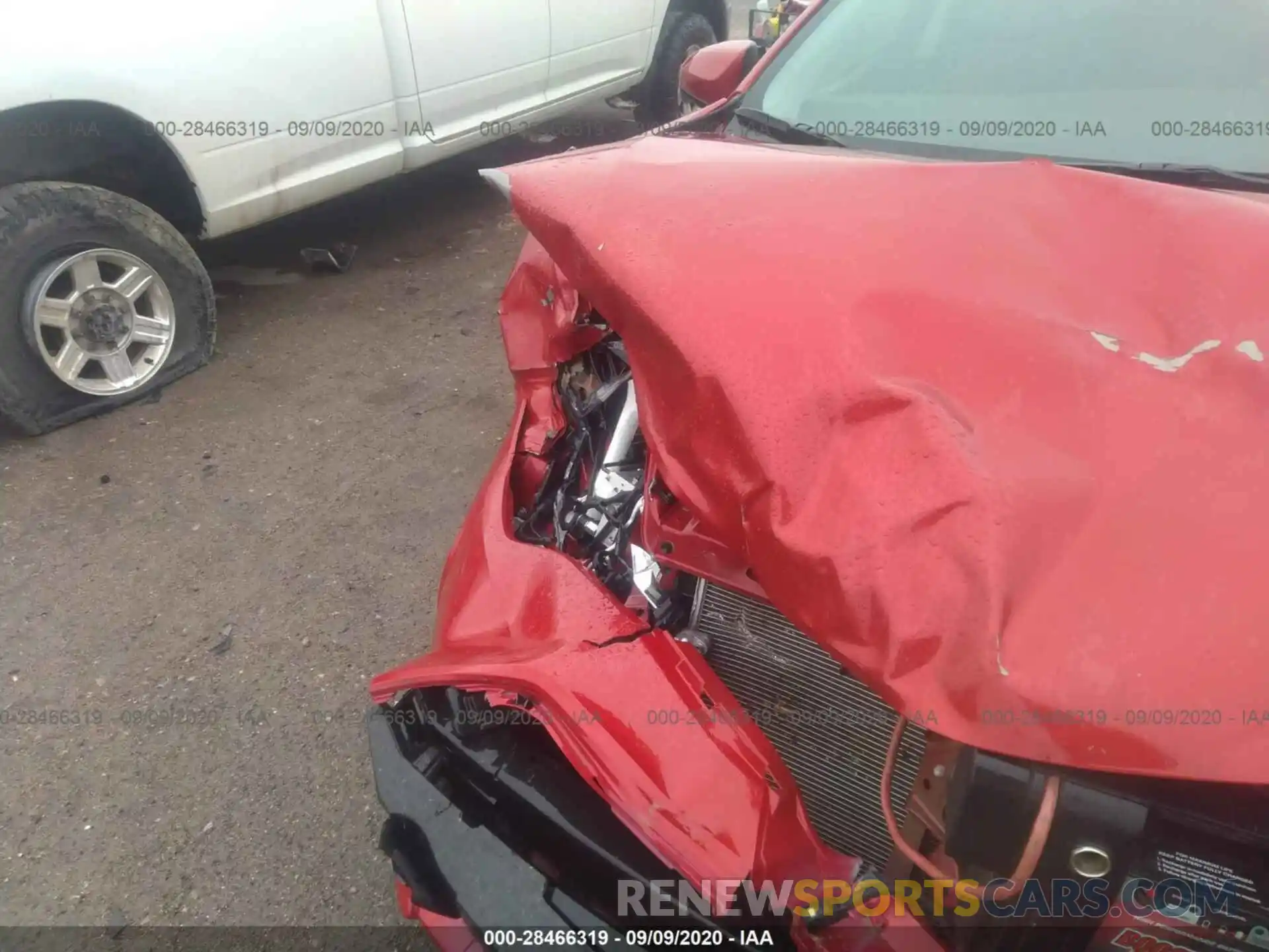 6 Photograph of a damaged car 5YFBURHEXKP926982 TOYOTA COROLLA 2019