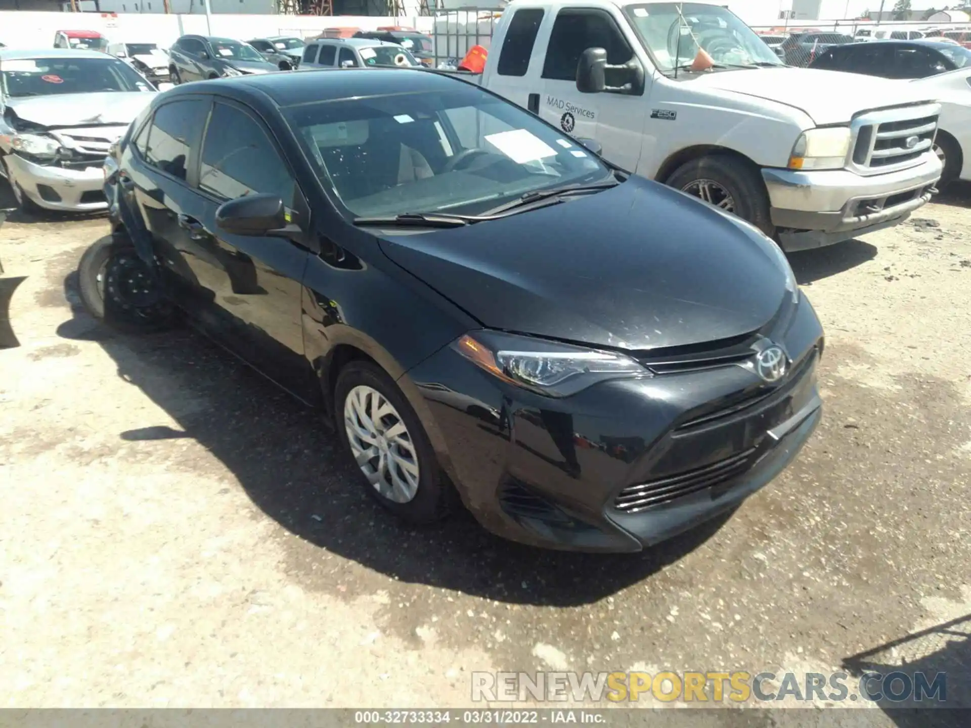 1 Photograph of a damaged car 5YFBURHEXKP928246 TOYOTA COROLLA 2019