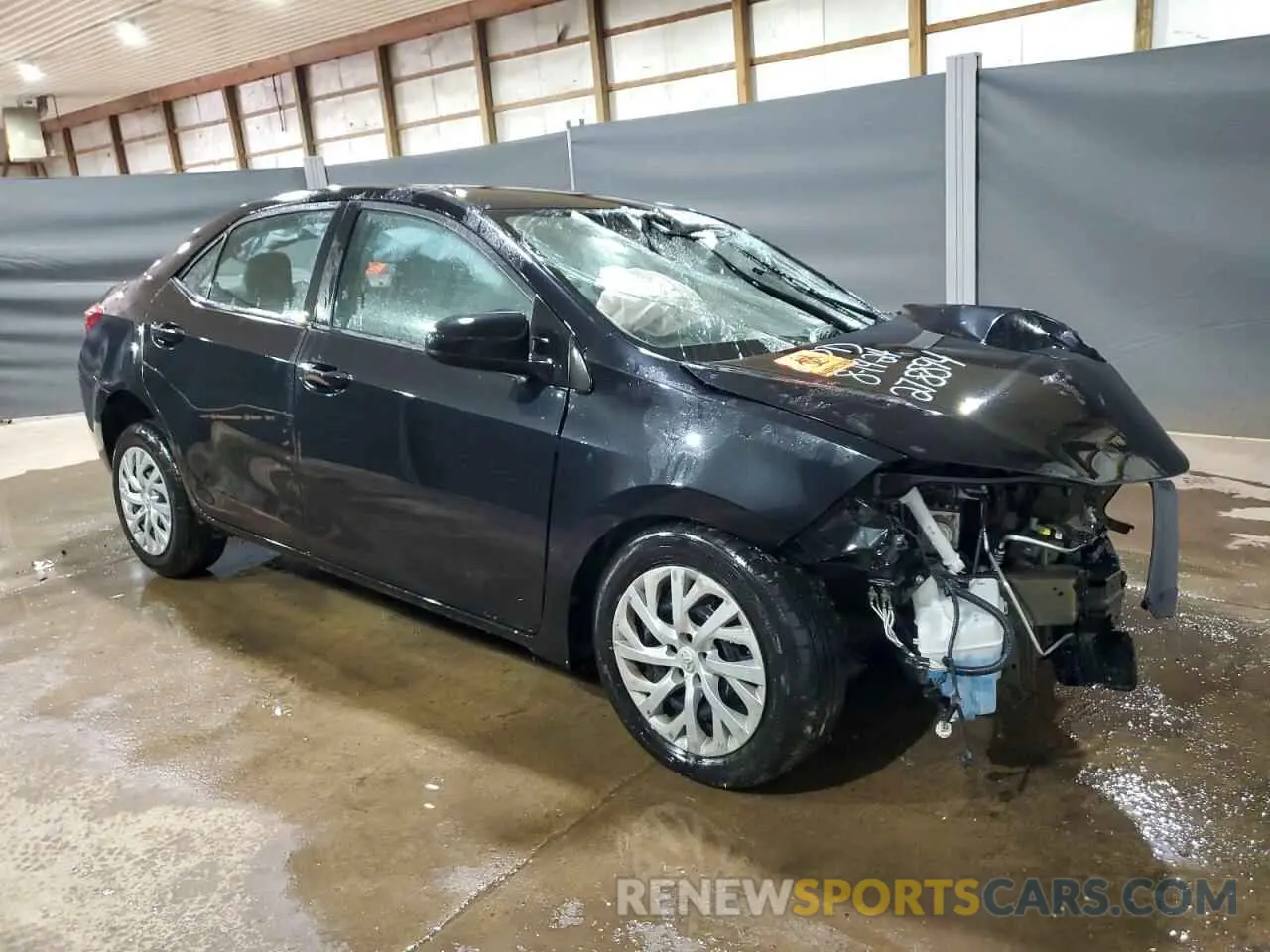 4 Photograph of a damaged car 5YFBURHEXKP928618 TOYOTA COROLLA 2019