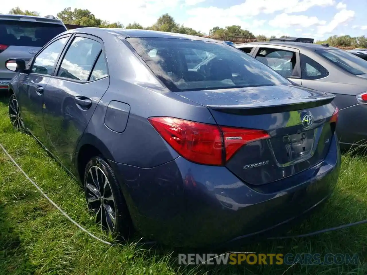 3 Photograph of a damaged car 5YFBURHEXKP929817 TOYOTA COROLLA 2019