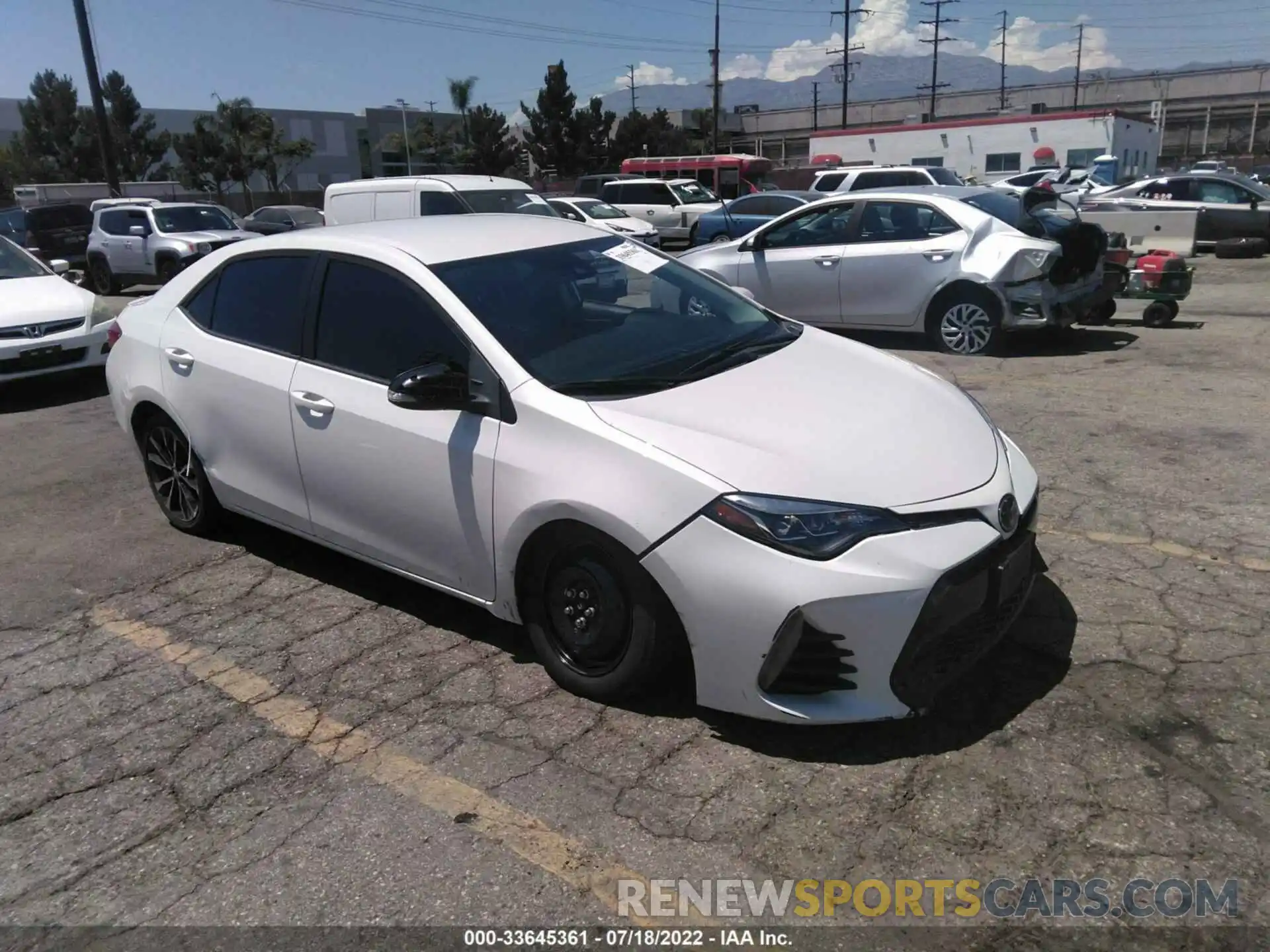 1 Photograph of a damaged car 5YFBURHEXKP932183 TOYOTA COROLLA 2019