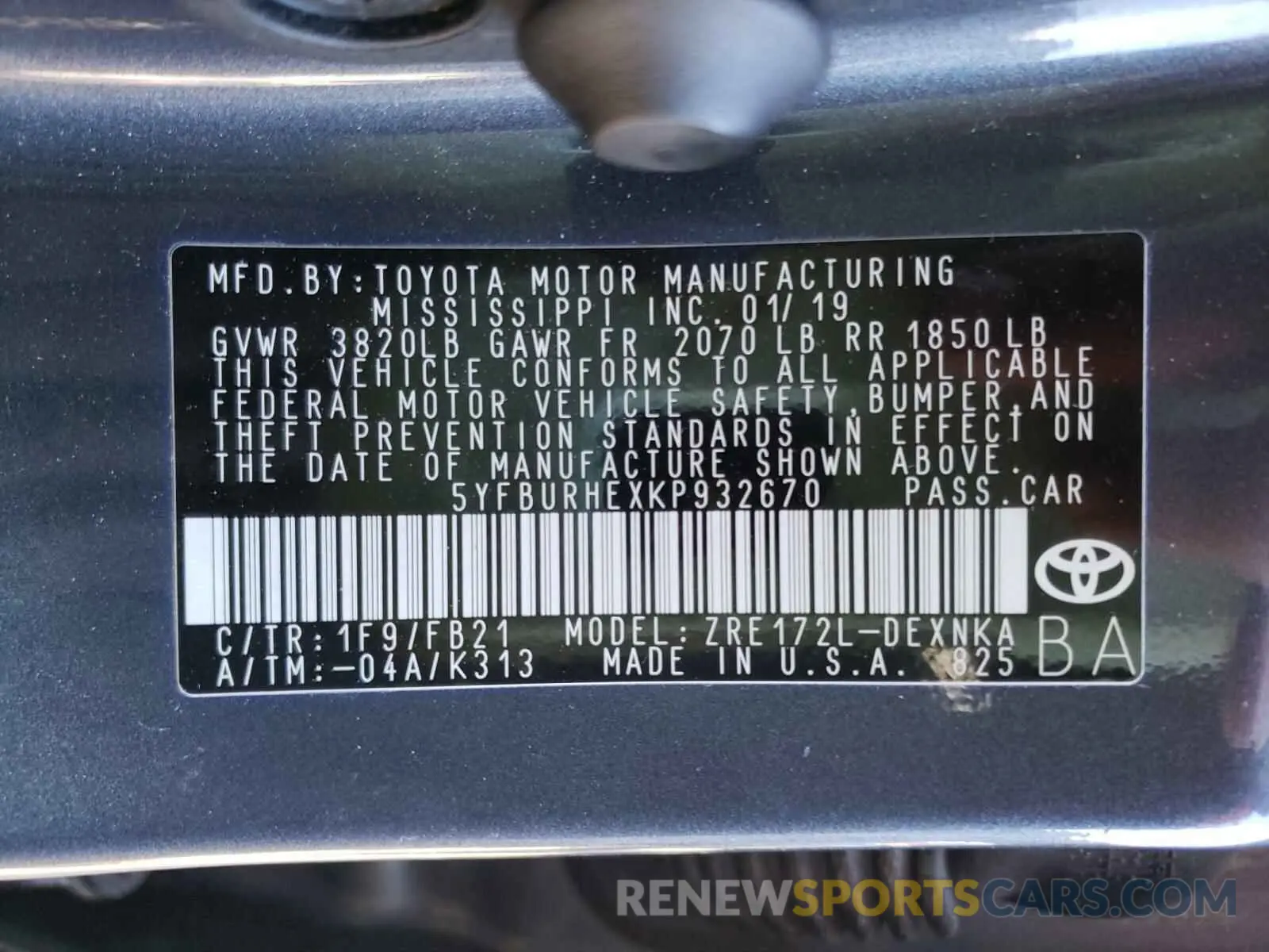 10 Photograph of a damaged car 5YFBURHEXKP932670 TOYOTA COROLLA 2019