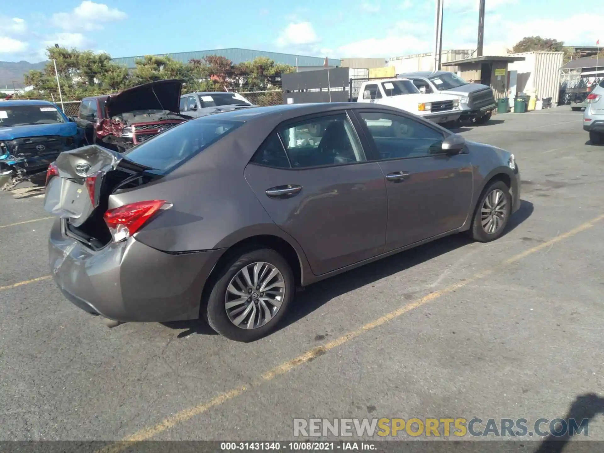 4 Photograph of a damaged car 5YFBURHEXKP933835 TOYOTA COROLLA 2019