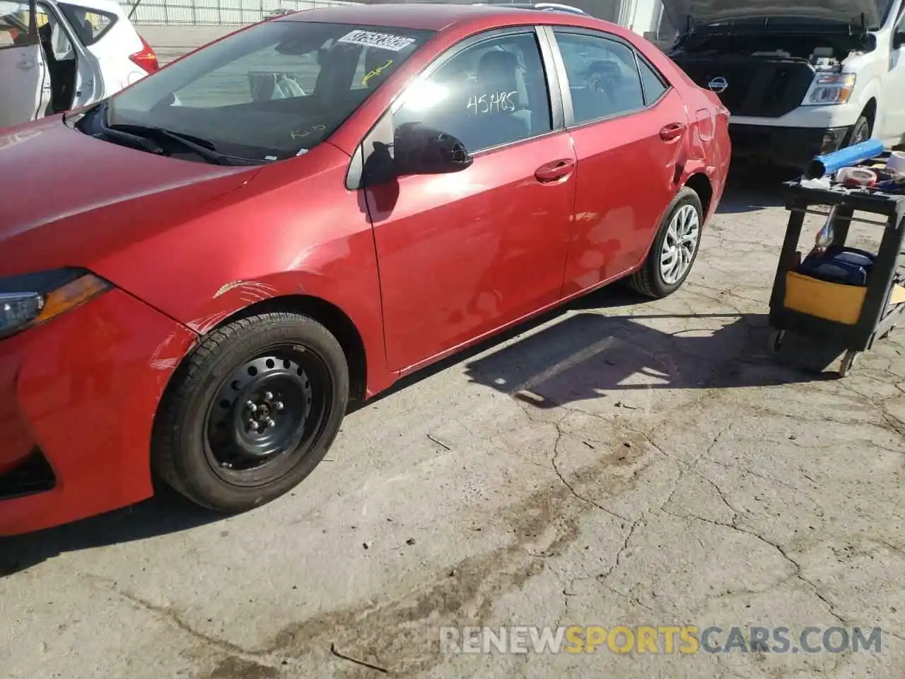 9 Photograph of a damaged car 5YFBURHEXKP934144 TOYOTA COROLLA 2019