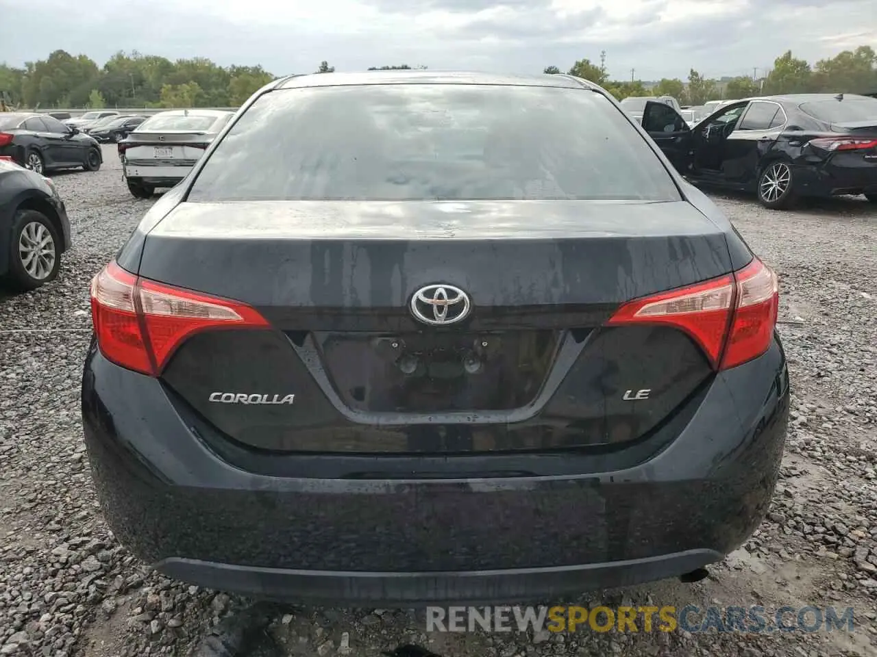 6 Photograph of a damaged car 5YFBURHEXKP934483 TOYOTA COROLLA 2019
