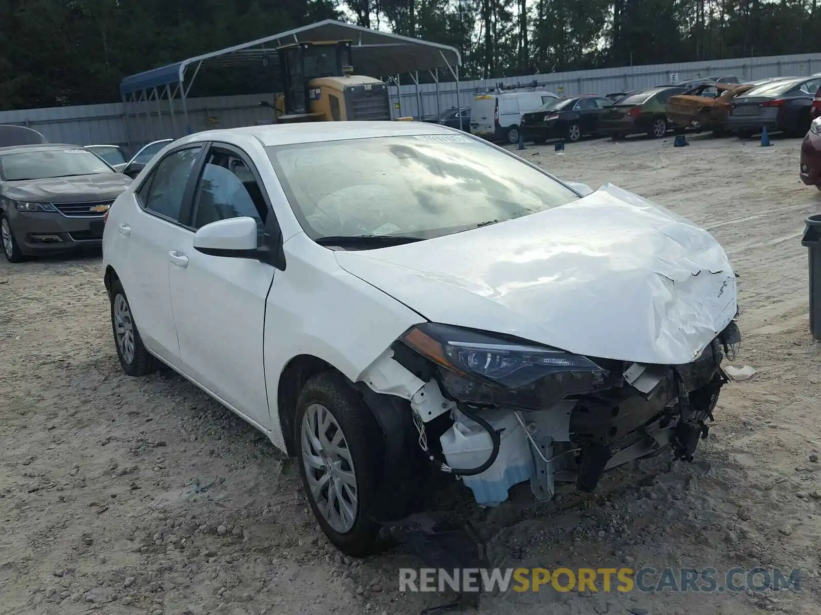 1 Photograph of a damaged car 5YFBURHEXKP936752 TOYOTA COROLLA 2019