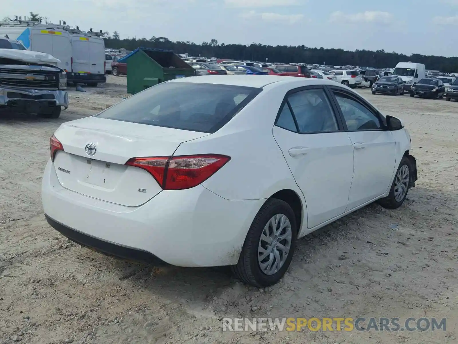 4 Photograph of a damaged car 5YFBURHEXKP936752 TOYOTA COROLLA 2019