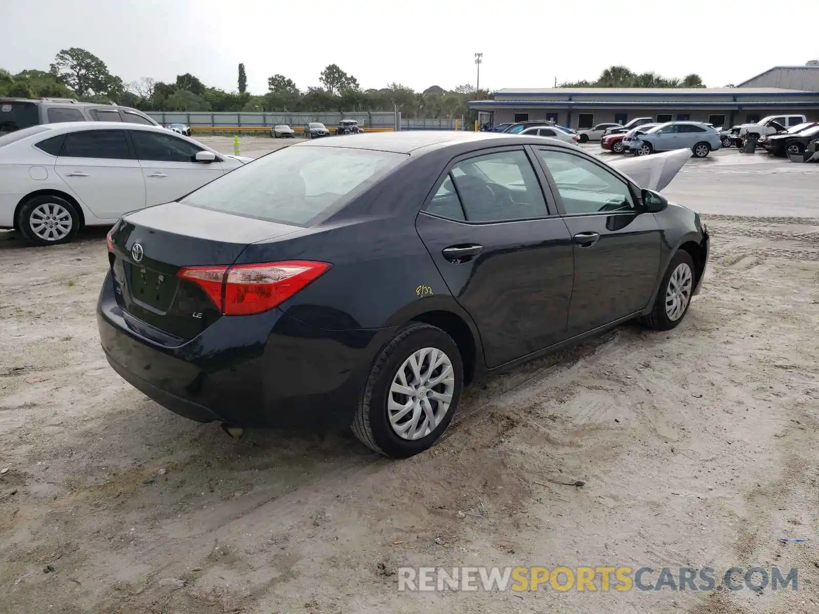 4 Photograph of a damaged car 5YFBURHEXKP937416 TOYOTA COROLLA 2019