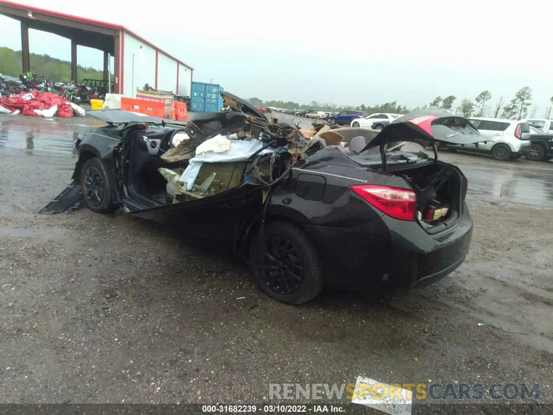 3 Photograph of a damaged car 5YFBURHEXKP937464 TOYOTA COROLLA 2019