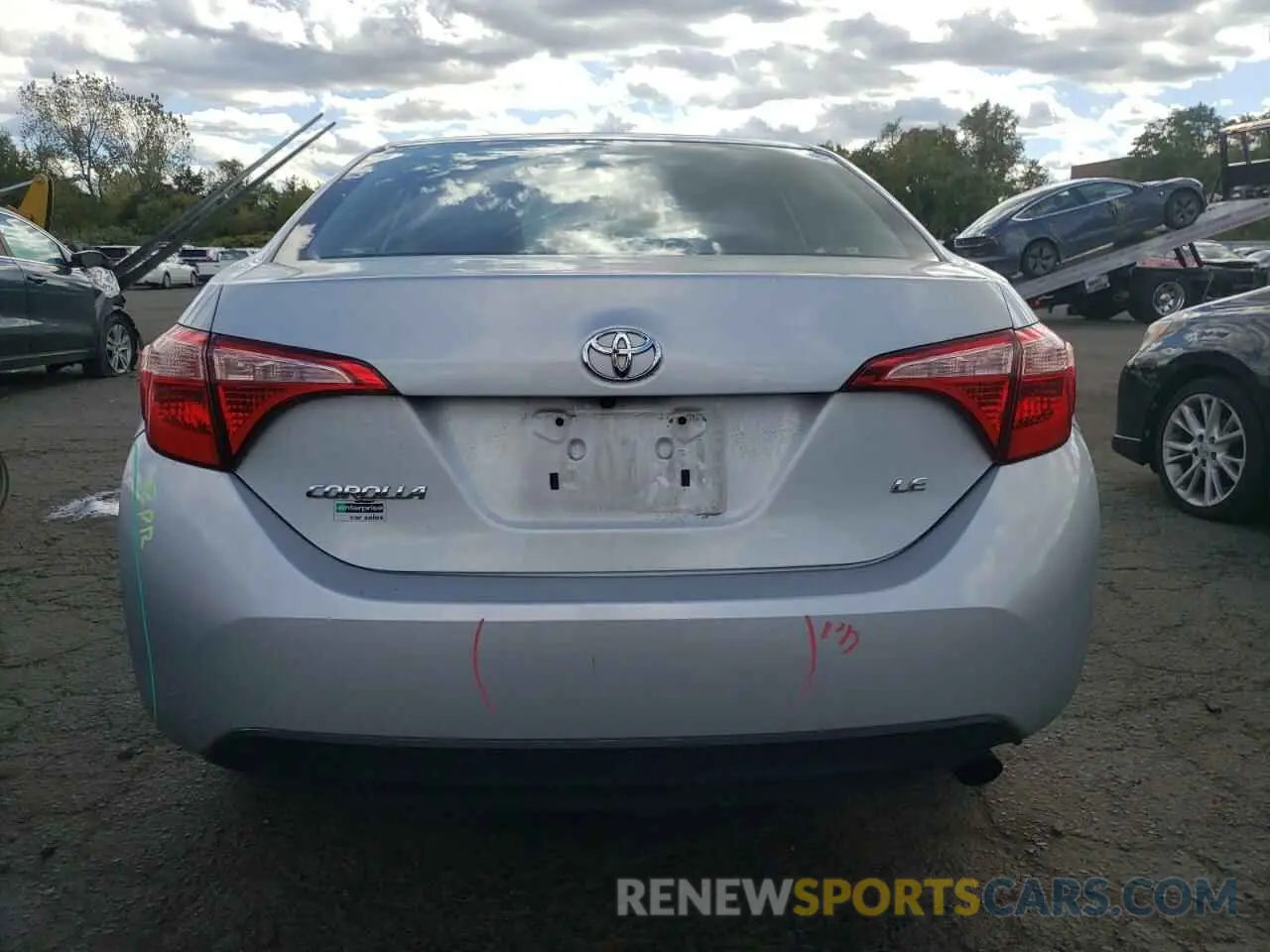 6 Photograph of a damaged car 5YFBURHEXKP938081 TOYOTA COROLLA 2019
