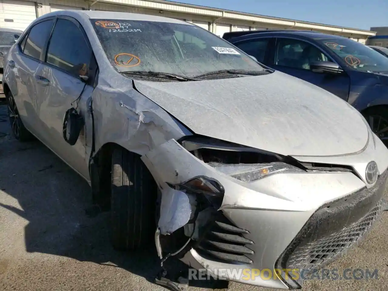 9 Photograph of a damaged car 5YFBURHEXKP939473 TOYOTA COROLLA 2019