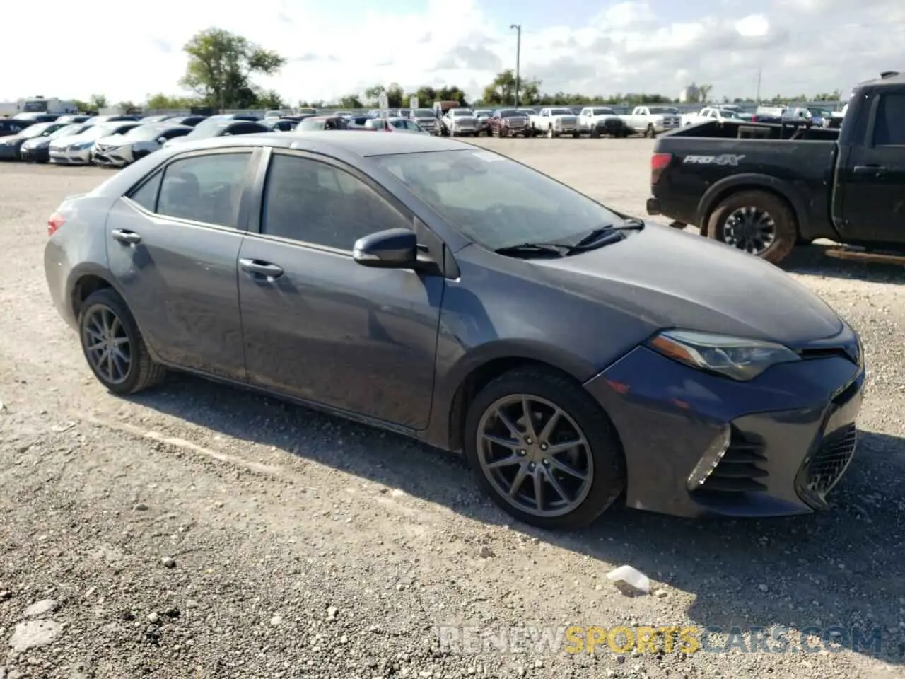 4 Photograph of a damaged car 5YFBURHEXKP939909 TOYOTA COROLLA 2019