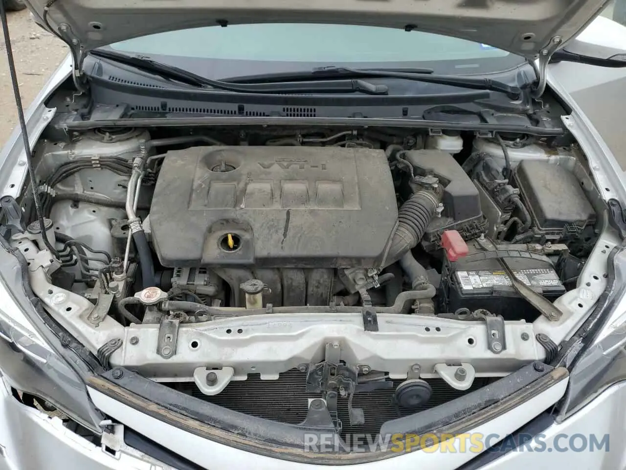 11 Photograph of a damaged car 5YFBURHEXKP940185 TOYOTA COROLLA 2019