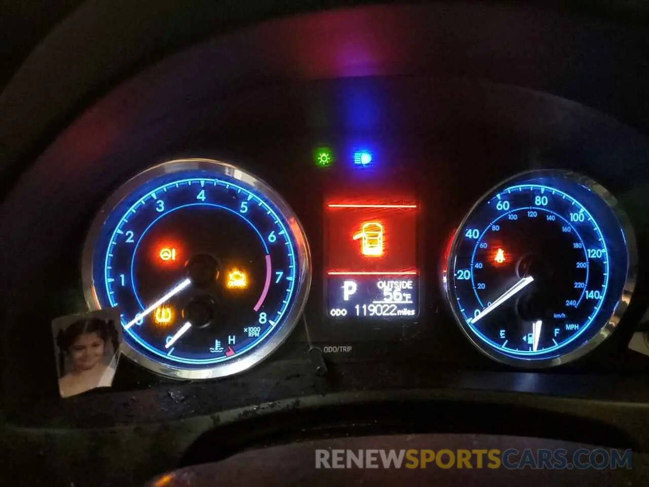 9 Photograph of a damaged car 5YFBURHEXKP940266 TOYOTA COROLLA 2019