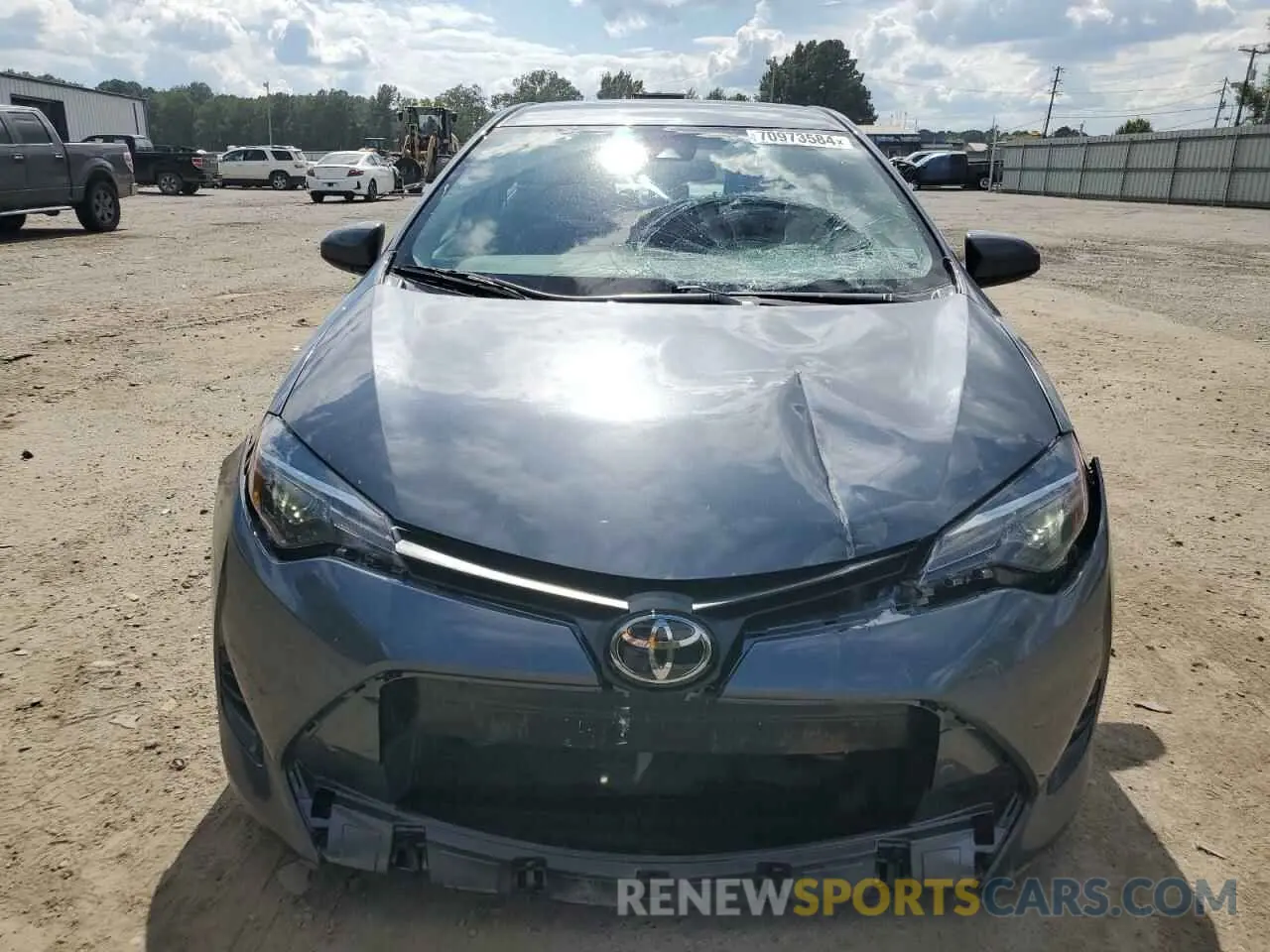 5 Photograph of a damaged car 5YFBURHEXKP942129 TOYOTA COROLLA 2019