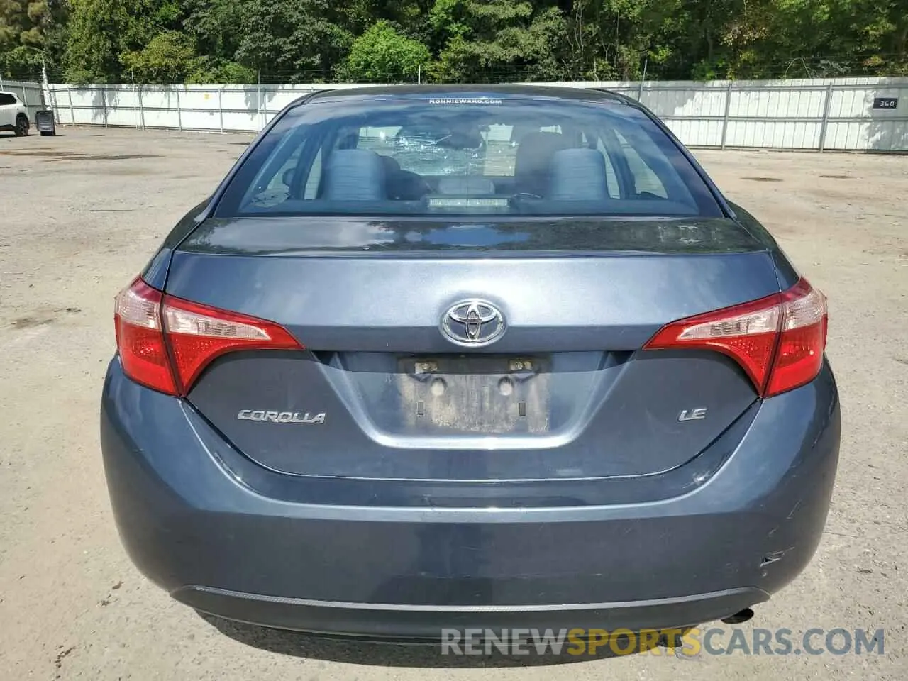 6 Photograph of a damaged car 5YFBURHEXKP942129 TOYOTA COROLLA 2019