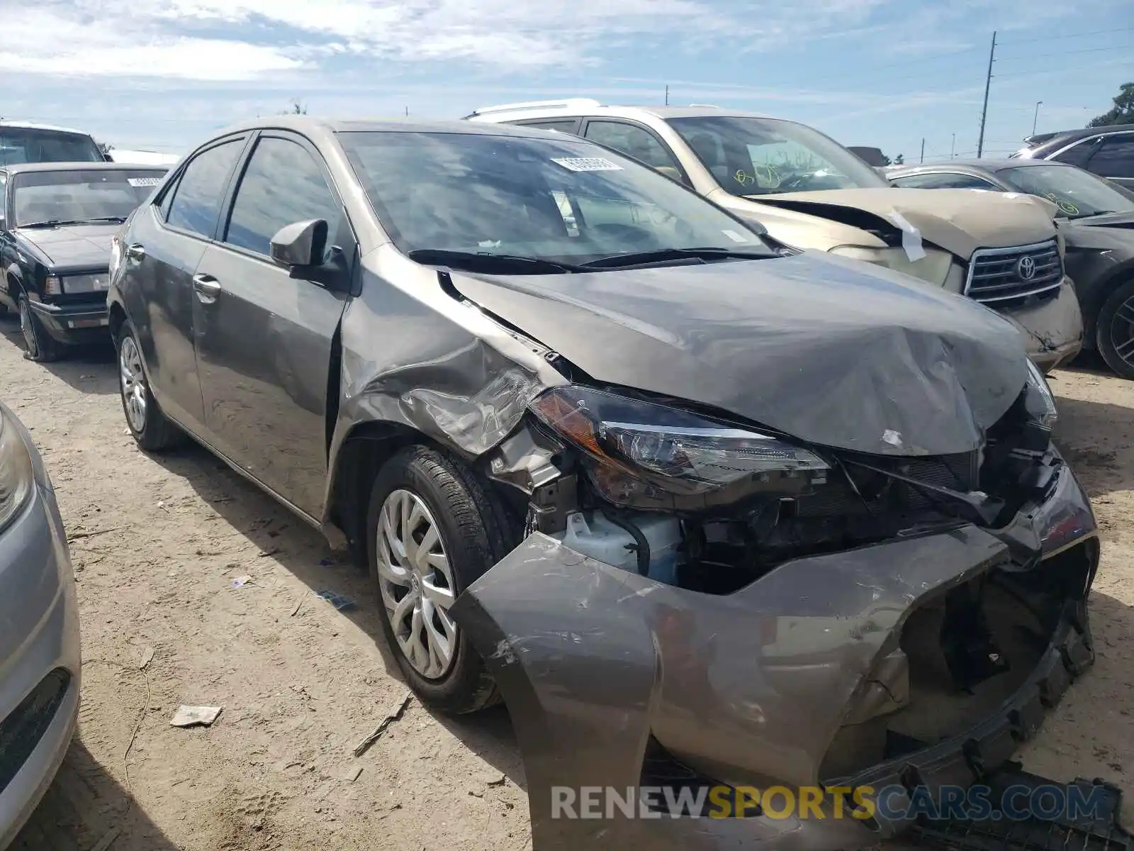 1 Photograph of a damaged car 5YFBURHEXKP944611 TOYOTA COROLLA 2019