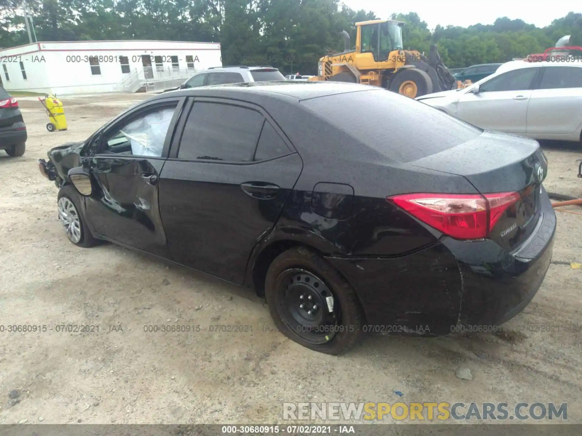 3 Photograph of a damaged car 5YFBURHEXKP945287 TOYOTA COROLLA 2019