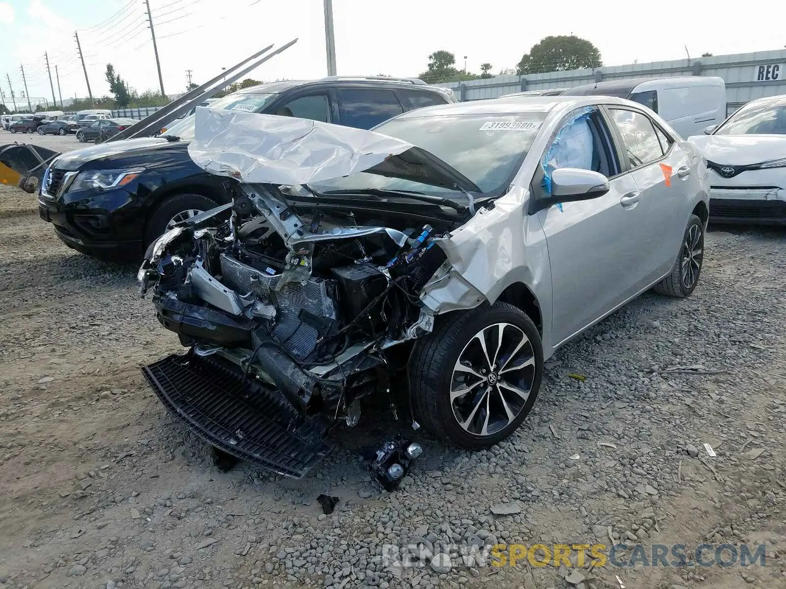 2 Photograph of a damaged car 5YFBURHEXKP946309 TOYOTA COROLLA 2019