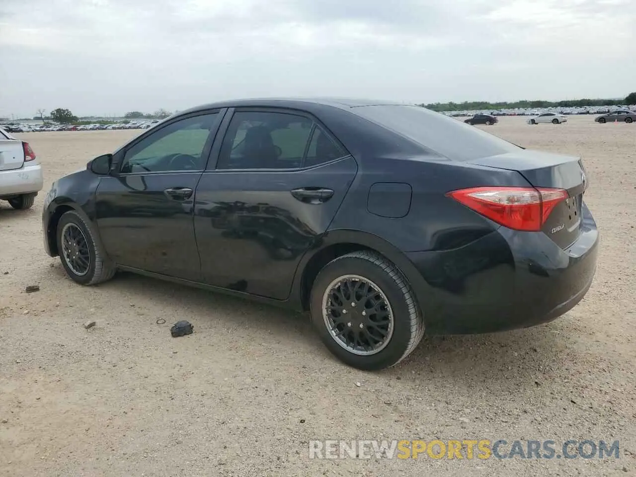2 Photograph of a damaged car 5YFBURHEXKP947119 TOYOTA COROLLA 2019