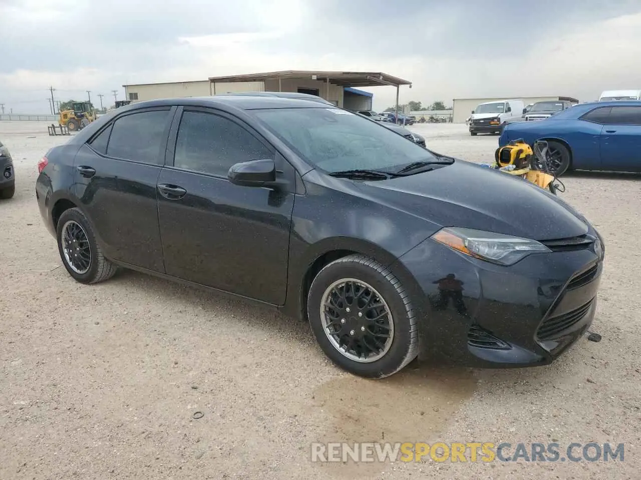 4 Photograph of a damaged car 5YFBURHEXKP947119 TOYOTA COROLLA 2019
