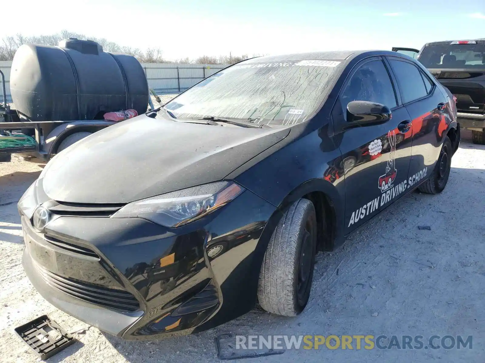 2 Photograph of a damaged car 5YFBURHEXKP947170 TOYOTA COROLLA 2019