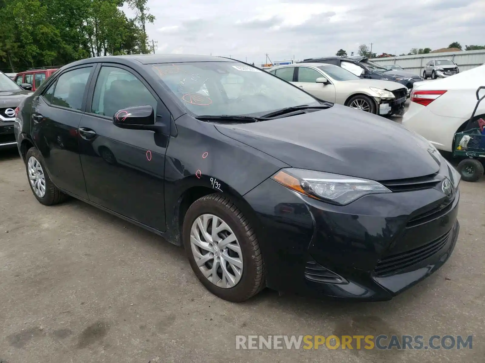 1 Photograph of a damaged car 5YFBURHEXKP948125 TOYOTA COROLLA 2019