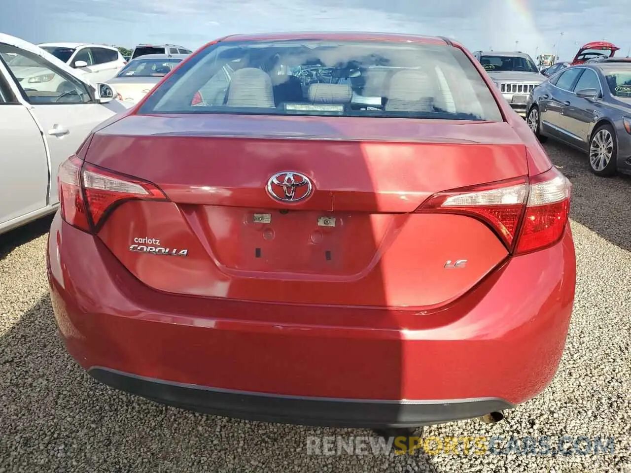 6 Photograph of a damaged car 5YFBURHEXKP948528 TOYOTA COROLLA 2019