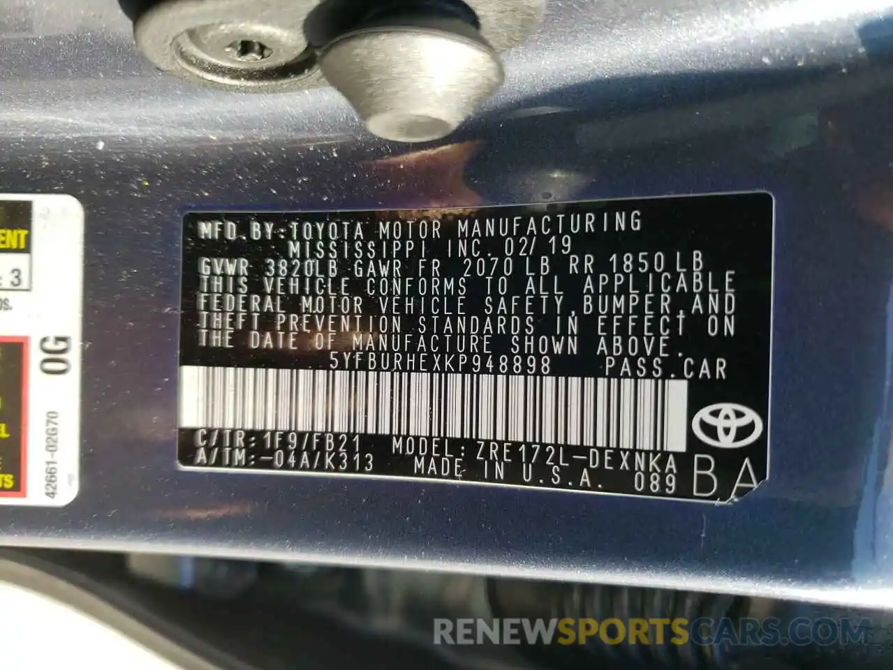 10 Photograph of a damaged car 5YFBURHEXKP948898 TOYOTA COROLLA 2019