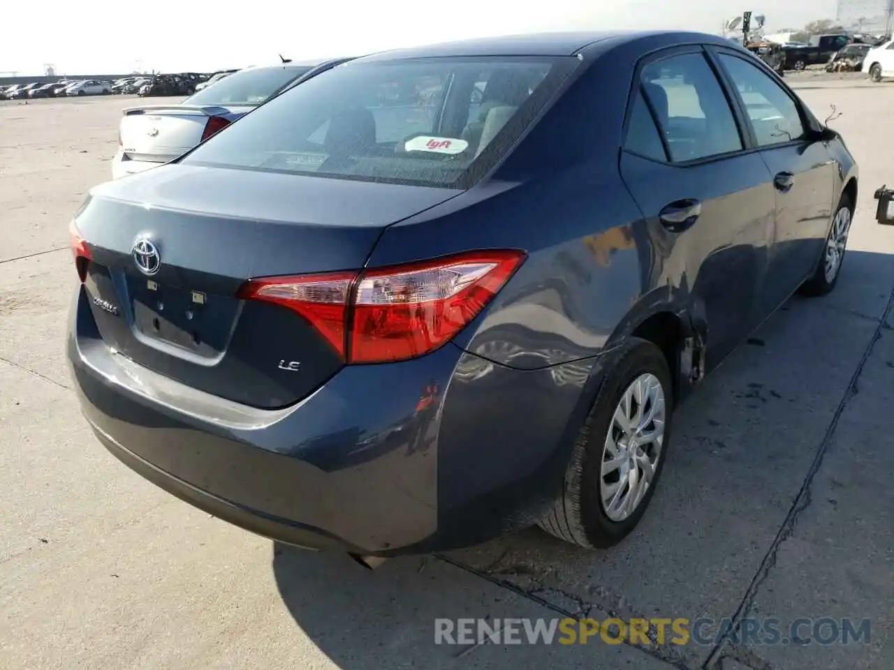 4 Photograph of a damaged car 5YFBURHEXKP948898 TOYOTA COROLLA 2019